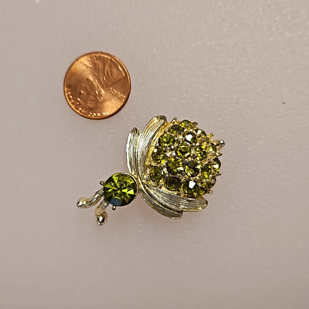 Vintage goldtone green rhinestone Beetle Bug  brooch animal bumble bee - Picture 6 of 6